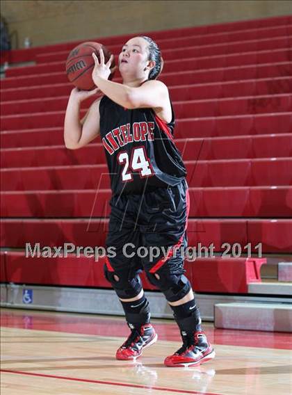 Thumbnail 2 in Granite Bay vs. Antelope (Common Good Classic) photogallery.