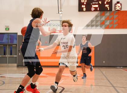 Thumbnail 2 in Roseville vs Union Mine (Tiger Classic) photogallery.