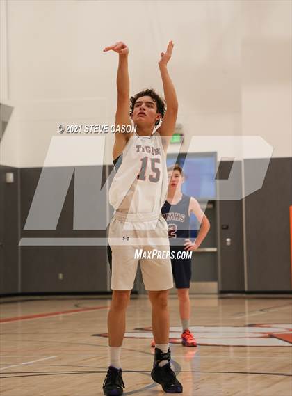 Thumbnail 3 in Roseville vs Union Mine (Tiger Classic) photogallery.