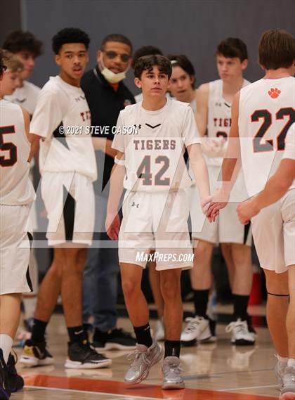 Thumbnail 1 in Roseville vs Union Mine (Tiger Classic) photogallery.