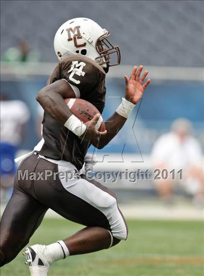 Thumbnail 3 in Simeon vs. Mount Carmel (2010 Kickoff Classic) photogallery.
