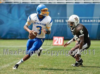 Thumbnail 1 in Simeon vs. Mount Carmel (2010 Kickoff Classic) photogallery.