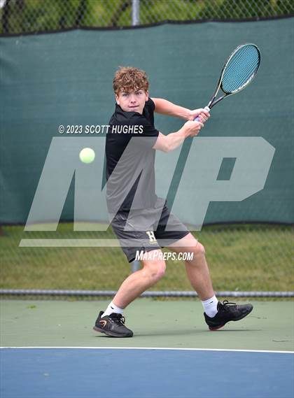 Thumbnail 1 in TSSAA District 8 2A Individuals (Round 2) photogallery.