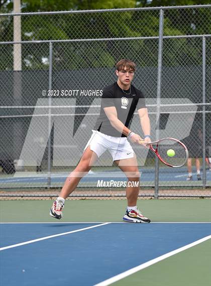 Thumbnail 3 in TSSAA District 8 2A Individuals (Round 2) photogallery.