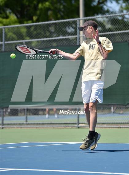 Thumbnail 3 in TSSAA District 8 2A Individuals (Round 2) photogallery.