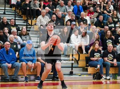 Thumbnail 1 in Mt. Vernon vs. Brownsburg (IHSAA 4A Regional) photogallery.
