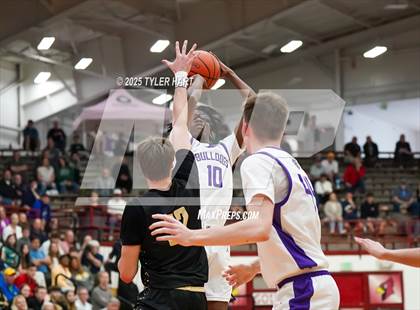 Thumbnail 2 in Mt. Vernon vs. Brownsburg (IHSAA 4A Regional) photogallery.