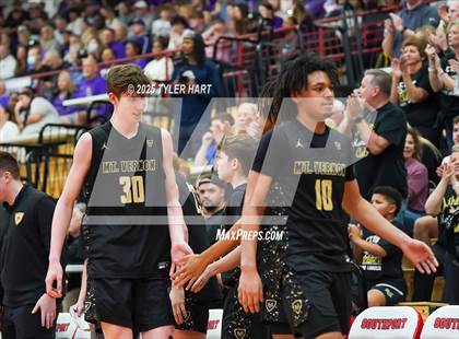 Thumbnail 1 in Mt. Vernon vs. Brownsburg (IHSAA 4A Regional) photogallery.