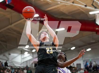 Thumbnail 2 in Mt. Vernon vs. Brownsburg (IHSAA 4A Regional) photogallery.