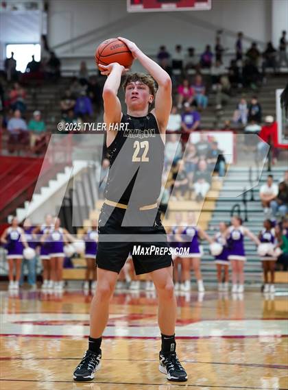 Thumbnail 1 in Mt. Vernon vs. Brownsburg (IHSAA 4A Regional) photogallery.