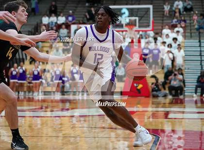 Thumbnail 1 in Mt. Vernon vs. Brownsburg (IHSAA 4A Regional) photogallery.