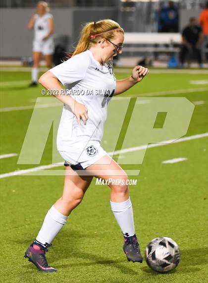 Thumbnail 2 in Aldine vs College Park (UIL 6A Bi-District Playoff) photogallery.