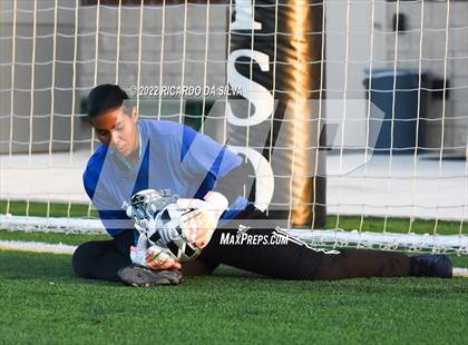 Thumbnail 2 in Aldine vs College Park (UIL 6A Bi-District Playoff) photogallery.