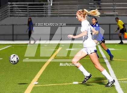 Thumbnail 2 in Aldine vs College Park (UIL 6A Bi-District Playoff) photogallery.