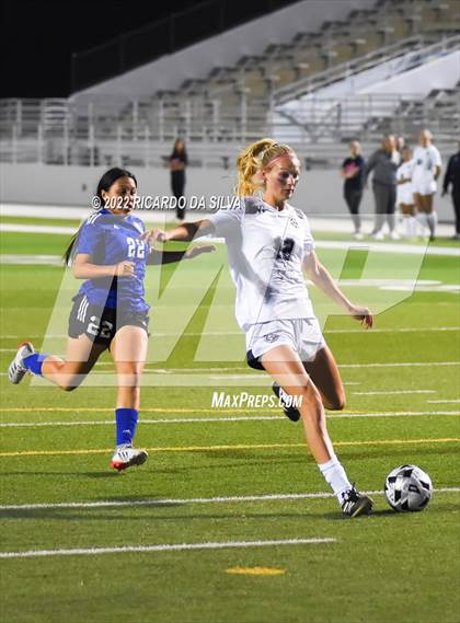 Thumbnail 2 in Aldine vs College Park (UIL 6A Bi-District Playoff) photogallery.