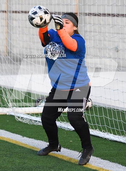 Thumbnail 3 in Aldine vs College Park (UIL 6A Bi-District Playoff) photogallery.