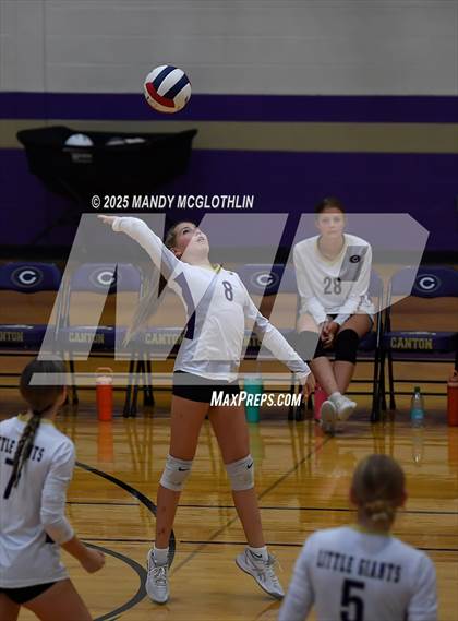 Thumbnail 2 in FR: Galesburg @ Canton photogallery.
