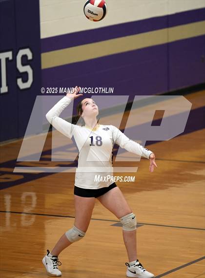 Thumbnail 1 in FR: Galesburg @ Canton photogallery.