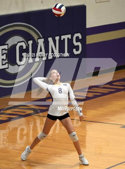 Thumbnail 1 in FR: Galesburg @ Canton photogallery.