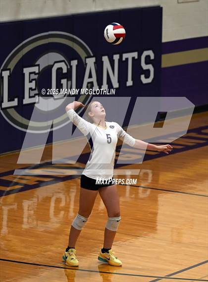 Thumbnail 2 in FR: Galesburg @ Canton photogallery.
