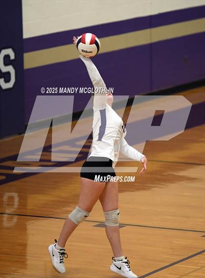Thumbnail 2 in FR: Galesburg @ Canton photogallery.