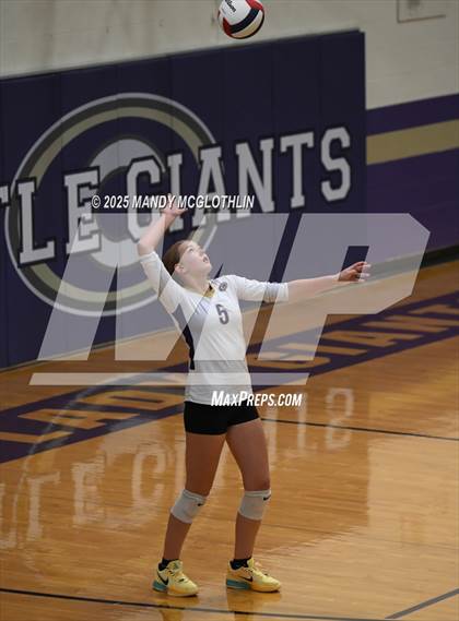 Thumbnail 3 in FR: Galesburg @ Canton photogallery.