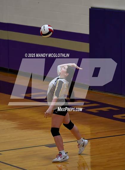 Thumbnail 1 in FR: Galesburg @ Canton photogallery.