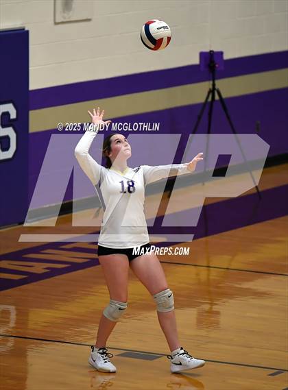 Thumbnail 3 in FR: Galesburg @ Canton photogallery.