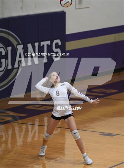 Thumbnail 1 in FR: Galesburg @ Canton photogallery.
