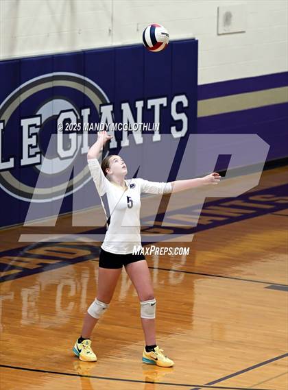 Thumbnail 3 in FR: Galesburg @ Canton photogallery.