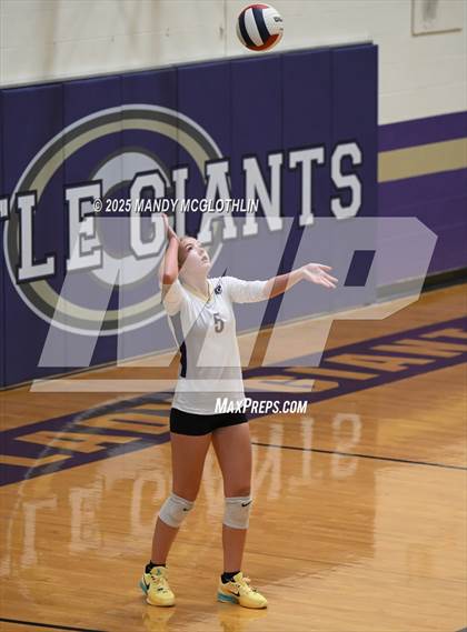 Thumbnail 2 in FR: Galesburg @ Canton photogallery.