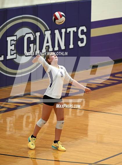 Thumbnail 3 in FR: Galesburg @ Canton photogallery.
