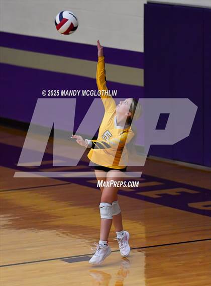 Thumbnail 1 in FR: Galesburg @ Canton photogallery.