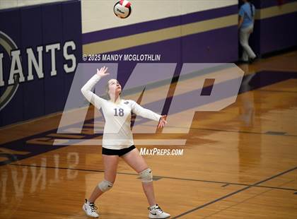Thumbnail 2 in FR: Galesburg @ Canton photogallery.