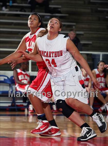 Thumbnail 1 in W.B. Ray vs MacArthur (McDonald's Texas Invitational) photogallery.