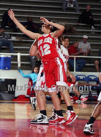 Thumbnail 2 in W.B. Ray vs MacArthur (McDonald's Texas Invitational) photogallery.