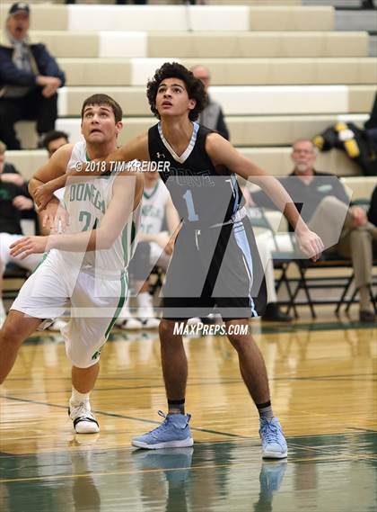 Thumbnail 2 in Daniel Boone @ Donegal photogallery.