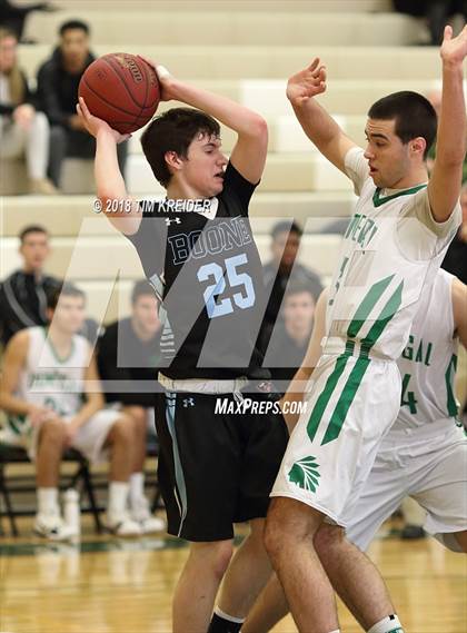 Thumbnail 3 in Daniel Boone @ Donegal photogallery.