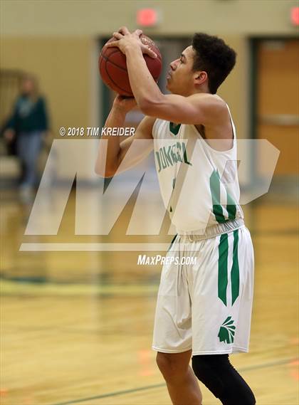 Thumbnail 2 in Daniel Boone @ Donegal photogallery.