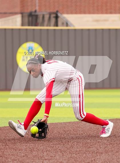 Thumbnail 2 in Melissa @ Wakeland (UIL 5A D1 Girls Softball Area) photogallery.