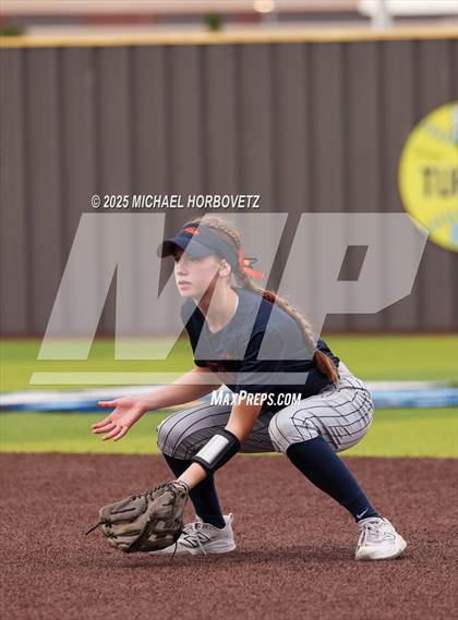 Thumbnail 3 in Melissa @ Wakeland (UIL 5A D1 Girls Softball Area) photogallery.