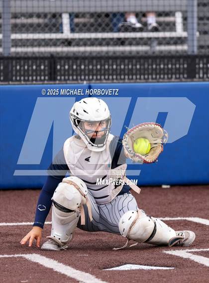 Thumbnail 3 in Melissa @ Wakeland (UIL 5A D1 Girls Softball Area) photogallery.