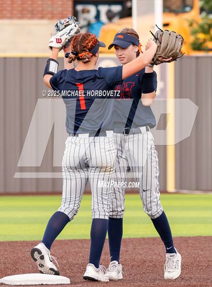 Thumbnail 3 in Melissa @ Wakeland (UIL 5A D1 Girls Softball Area) photogallery.