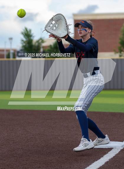 Thumbnail 3 in Melissa @ Wakeland (UIL 5A D1 Girls Softball Area) photogallery.