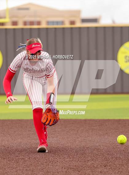 Thumbnail 3 in Melissa @ Wakeland (UIL 5A D1 Girls Softball Area) photogallery.