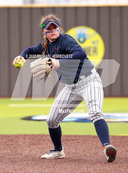 Thumbnail 3 in Melissa @ Wakeland (UIL 5A D1 Girls Softball Area) photogallery.