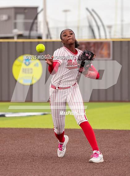 Thumbnail 2 in Melissa @ Wakeland (UIL 5A D1 Girls Softball Area) photogallery.