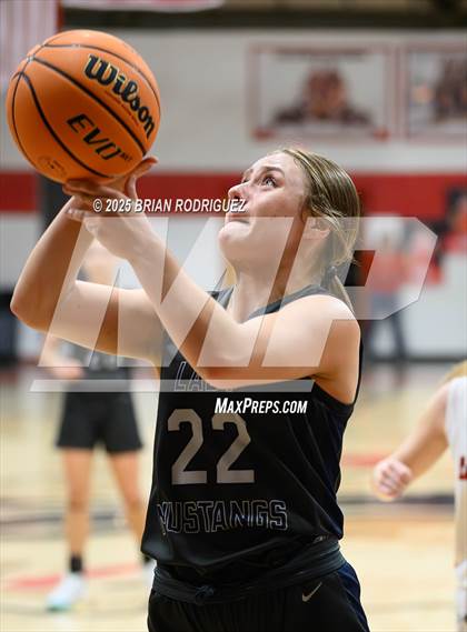 Thumbnail 2 in Buffalo Island Central vs Westside (Cavenaugh Classic) photogallery.