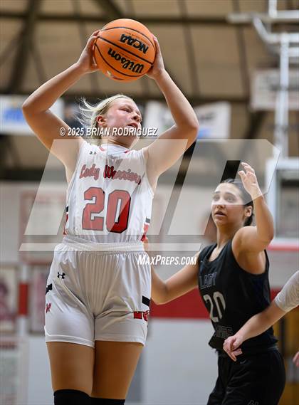 Thumbnail 1 in Buffalo Island Central vs Westside (Cavenaugh Classic) photogallery.