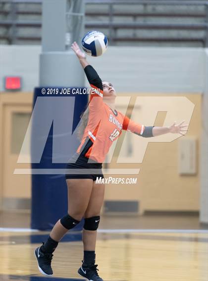 Thumbnail 3 in Burbank vs Jefferson photogallery.